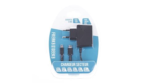 Chargeur Freaks And Geeks compatible NEW3DSXL/ NEW3DS/ 2DS/ 3DS/ 3DS XL/ DSi/ DSi XL/ DS Lite Noir